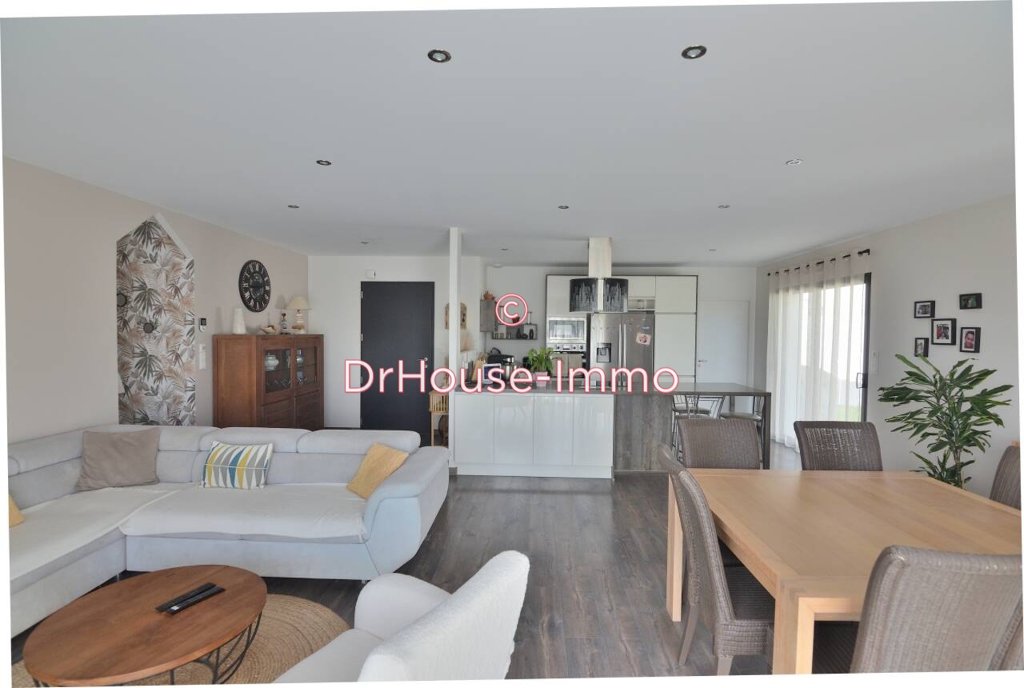 Maison 5 pièces de 124 m² - Vairé (85150)