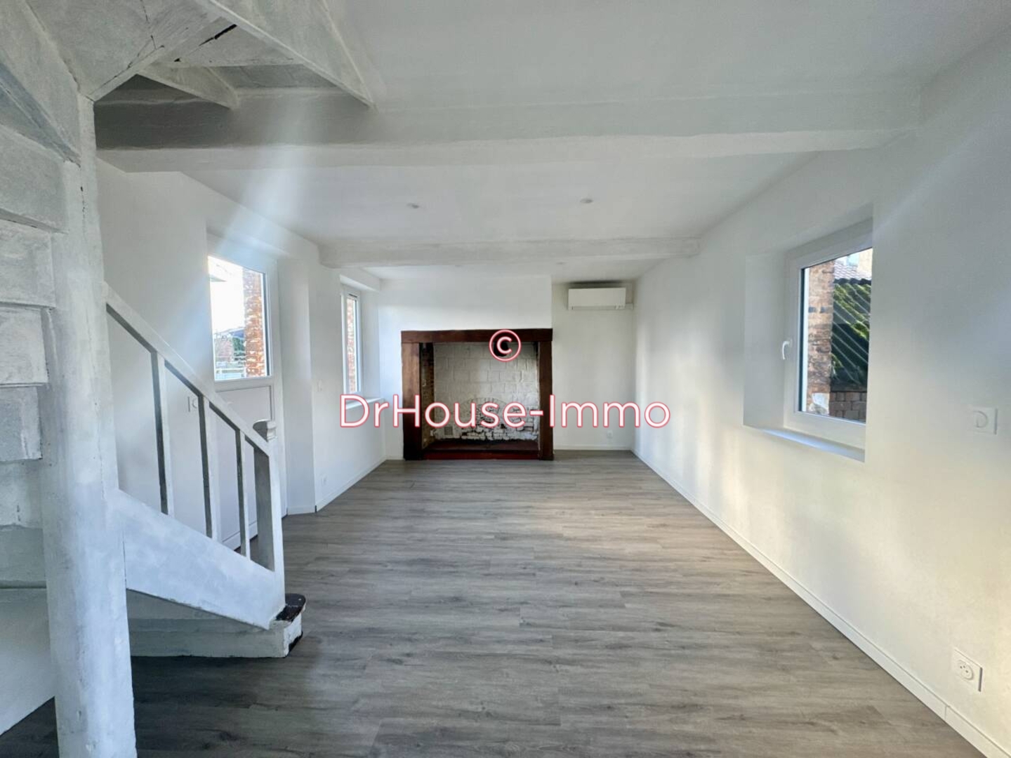 Maison 4 pièces de 81 m² - Saint-Nicolas-d'Aliermont (76510)