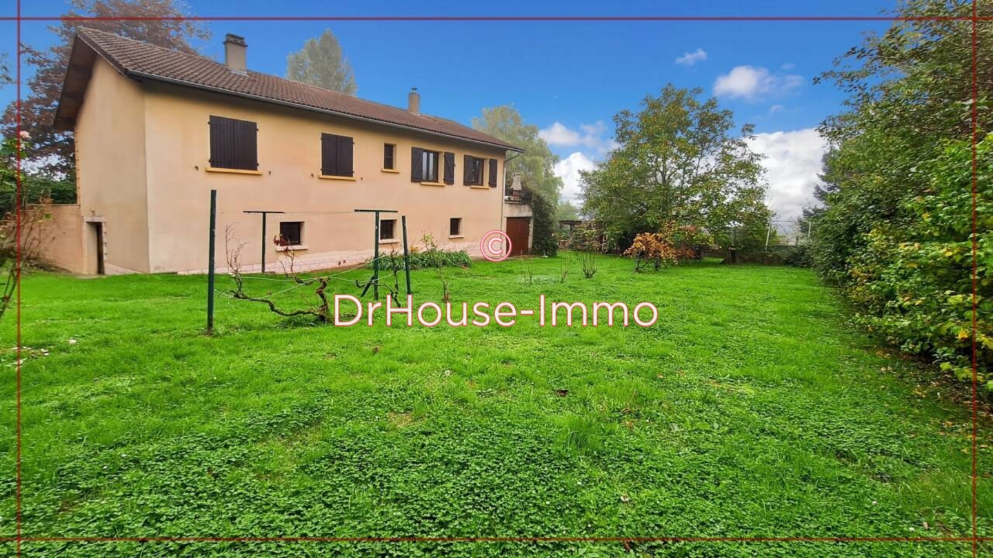 Maison 5 pièces de 100 m² - Luzinay (38200)