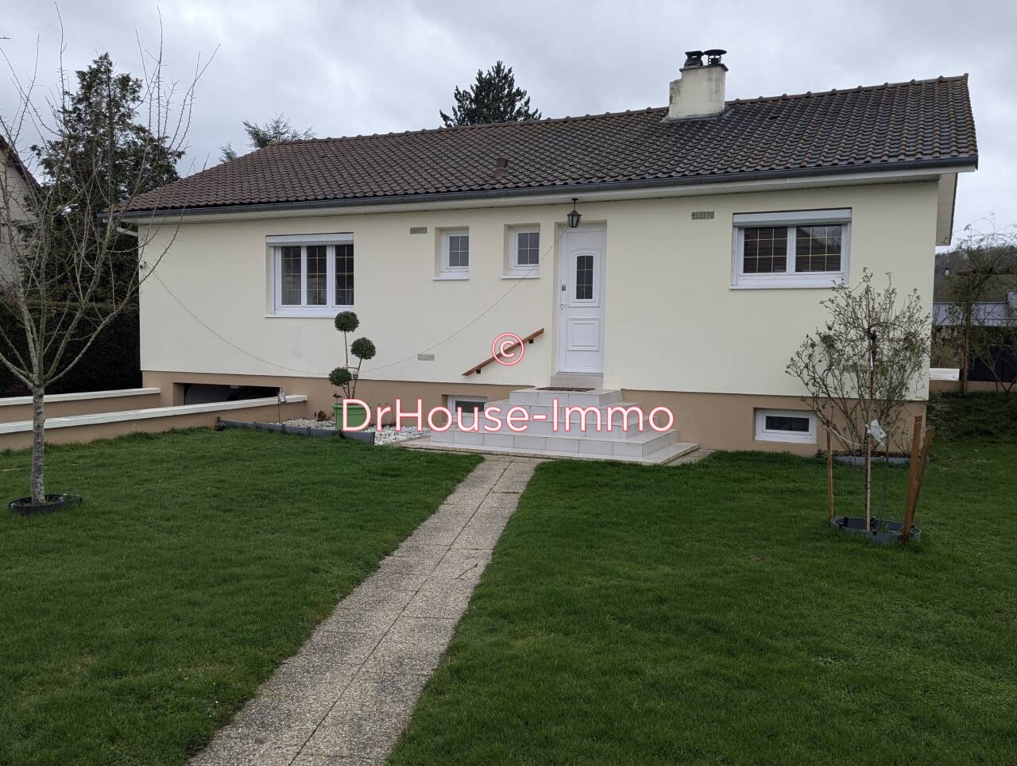 Maison 6 pièces de 109 m² - Bernay (27300)
