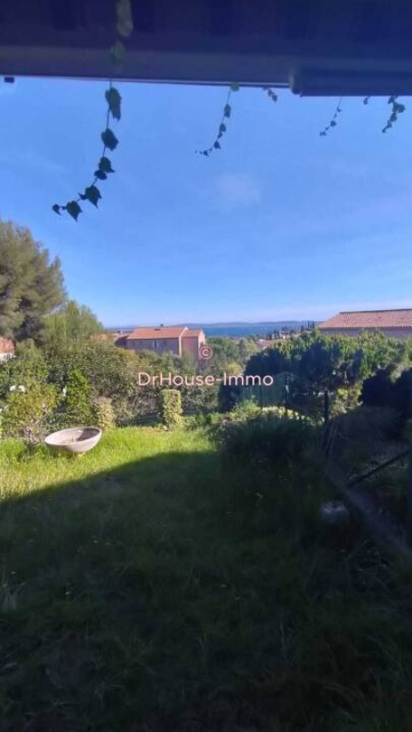 Maison 5 pièces de 94 m² - Carqueiranne (83320)