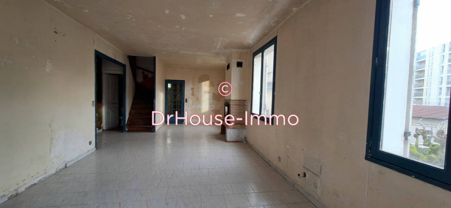 Maison 7 pièces de 137 m² - Périgueux (24000)