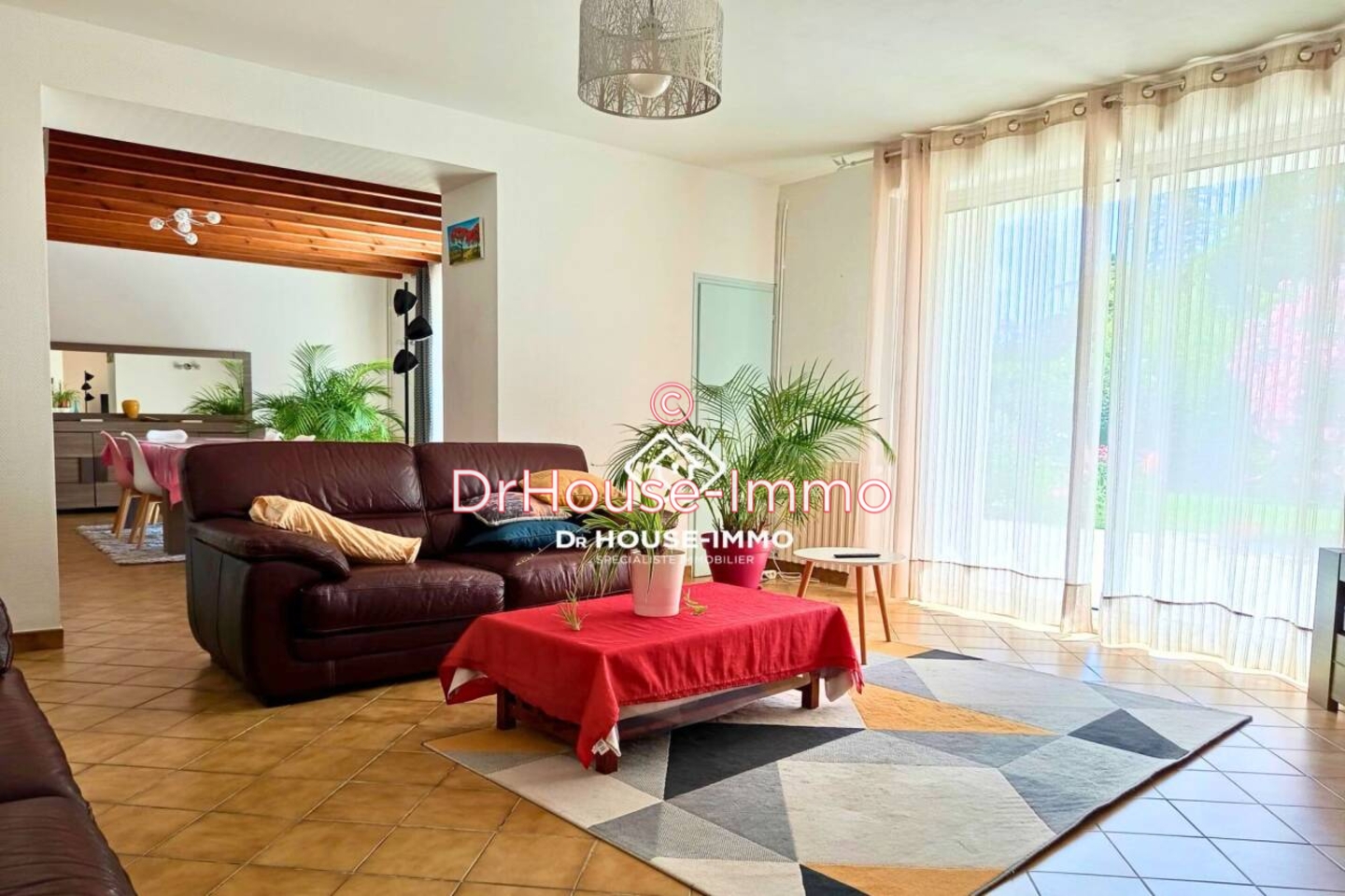 Maison 8 pièces de 194 m² - Nalliers (85370)