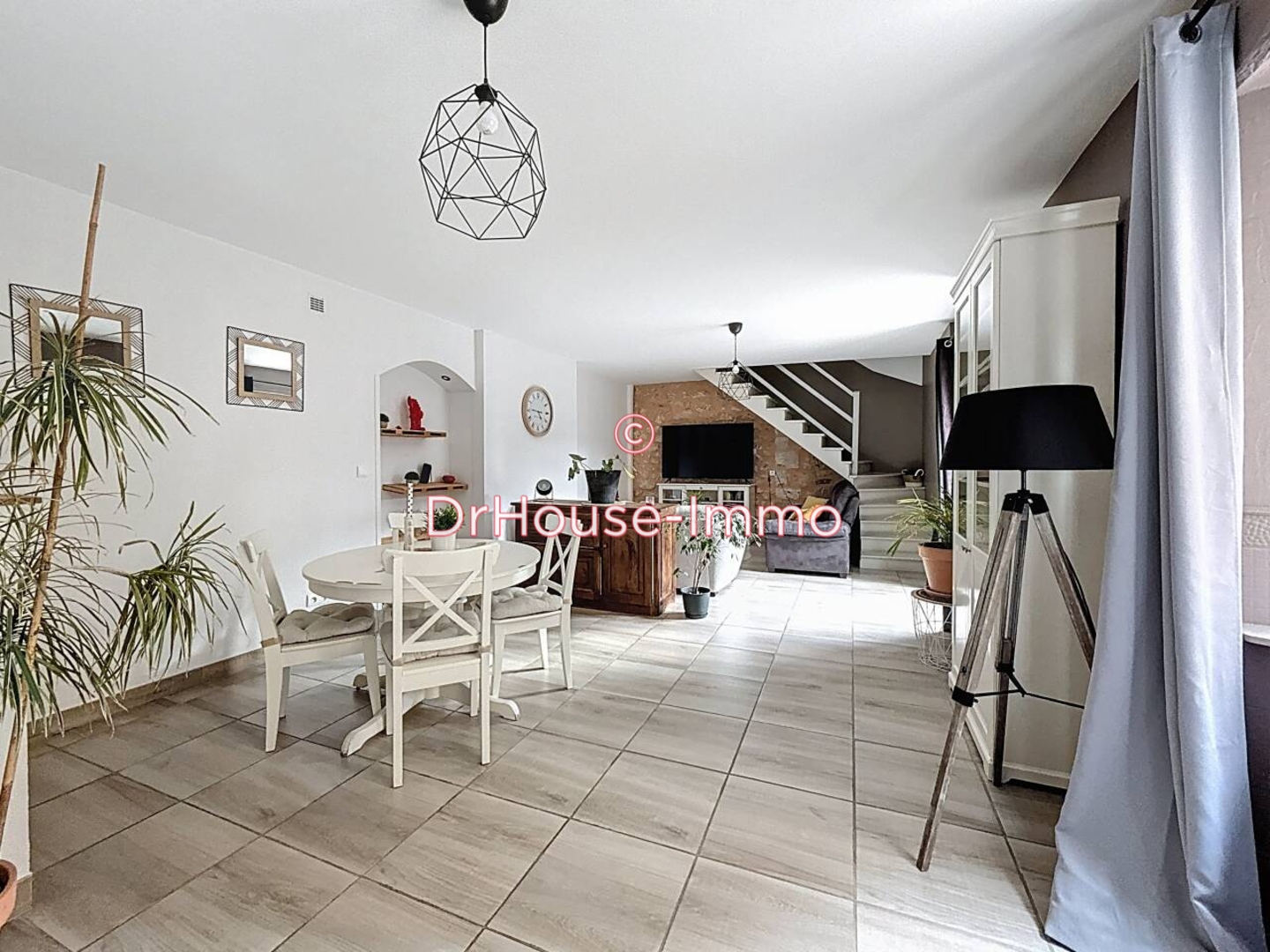 Maison 6 pièces de 140 m² - Périgueux (24000)