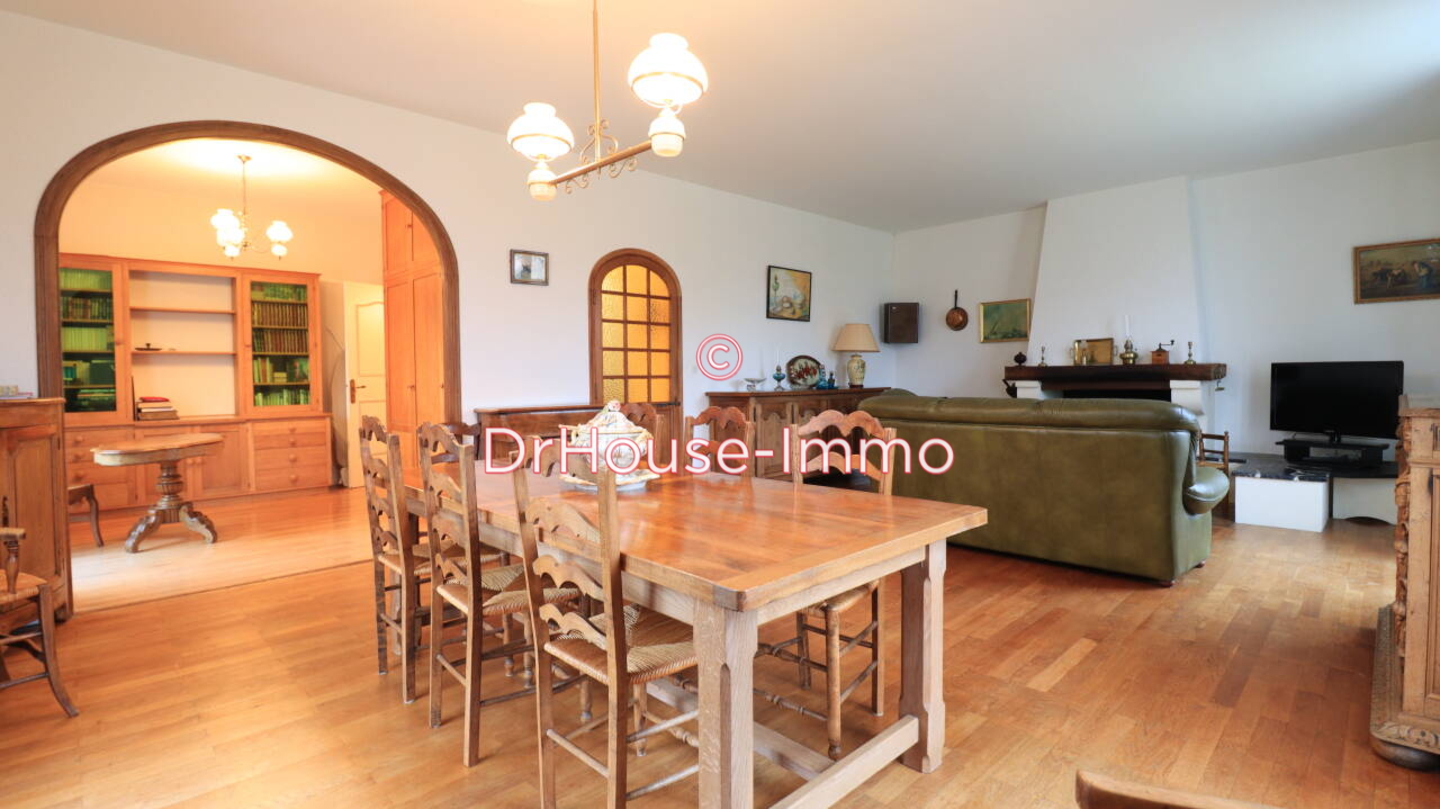 Maison 5 pièces de 118 m² - Le Haillan (33185)