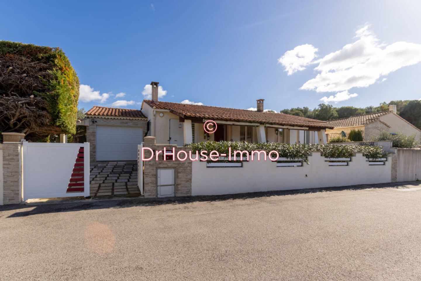 Maison 4 pièces de 90 m² - Salon-de-Provence (13300)