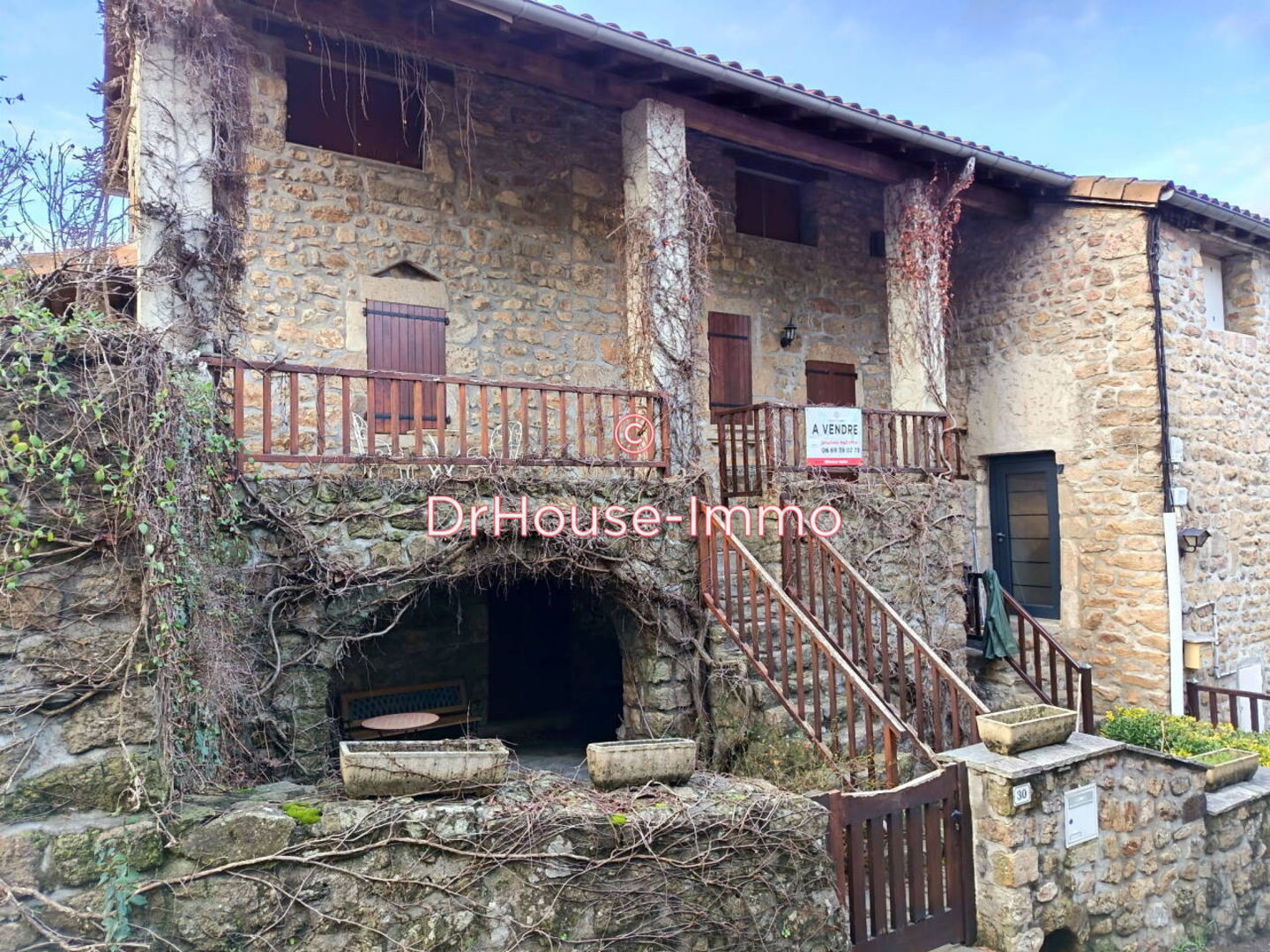 Maison 5 pièces de 103 m² - Meyras (07380)