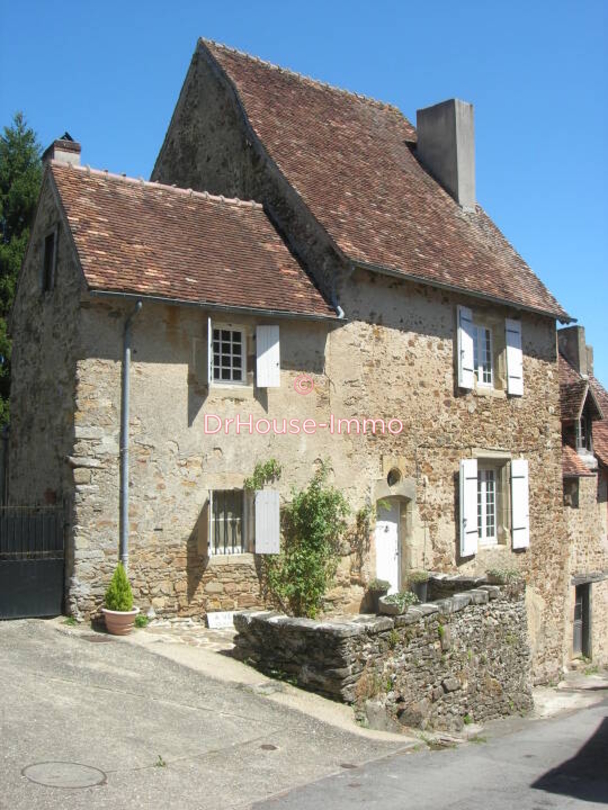 Maison 7 pièces de 158 m² - Saint-Benoît-du-Sault (36170)