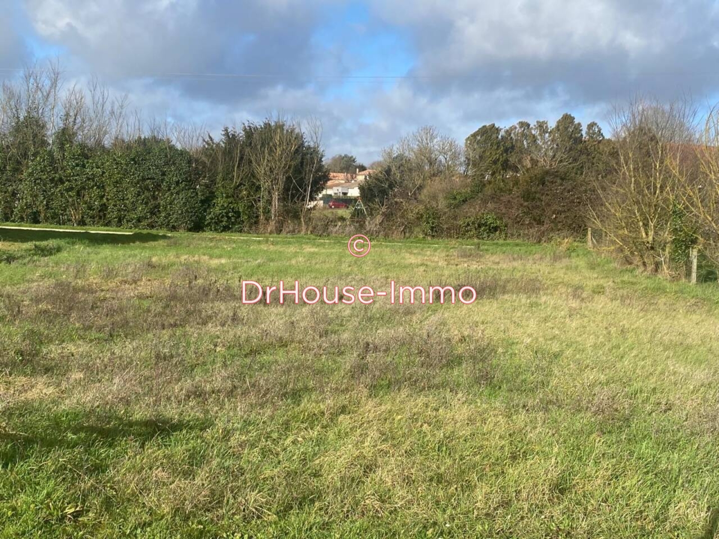 Terrain de 748 m² - Cissé (86170)