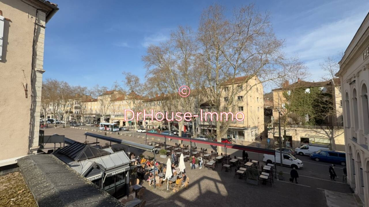 Appartement 3 pièces de 76 m² - Cahors (46000)