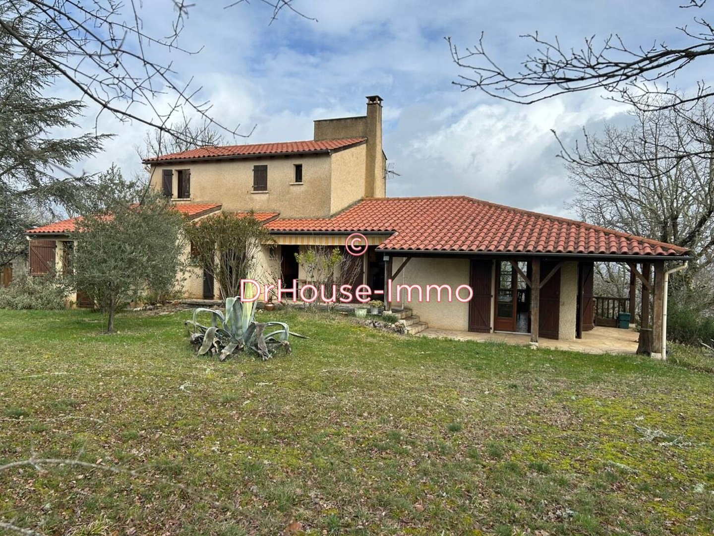 Maison 6 pièces de 146 m² - Cahors (46000)