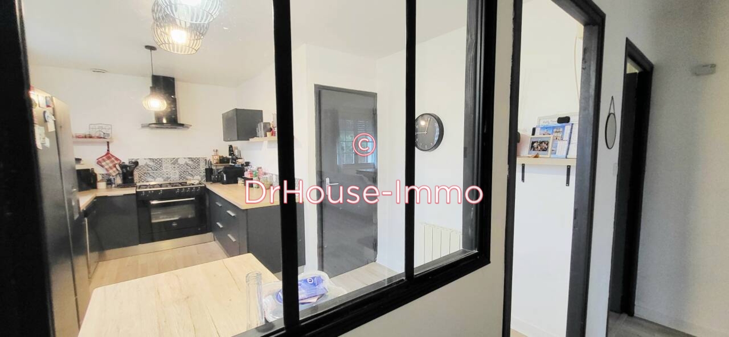 Maison 6 pièces de 150 m² - Grosbreuil (85440)