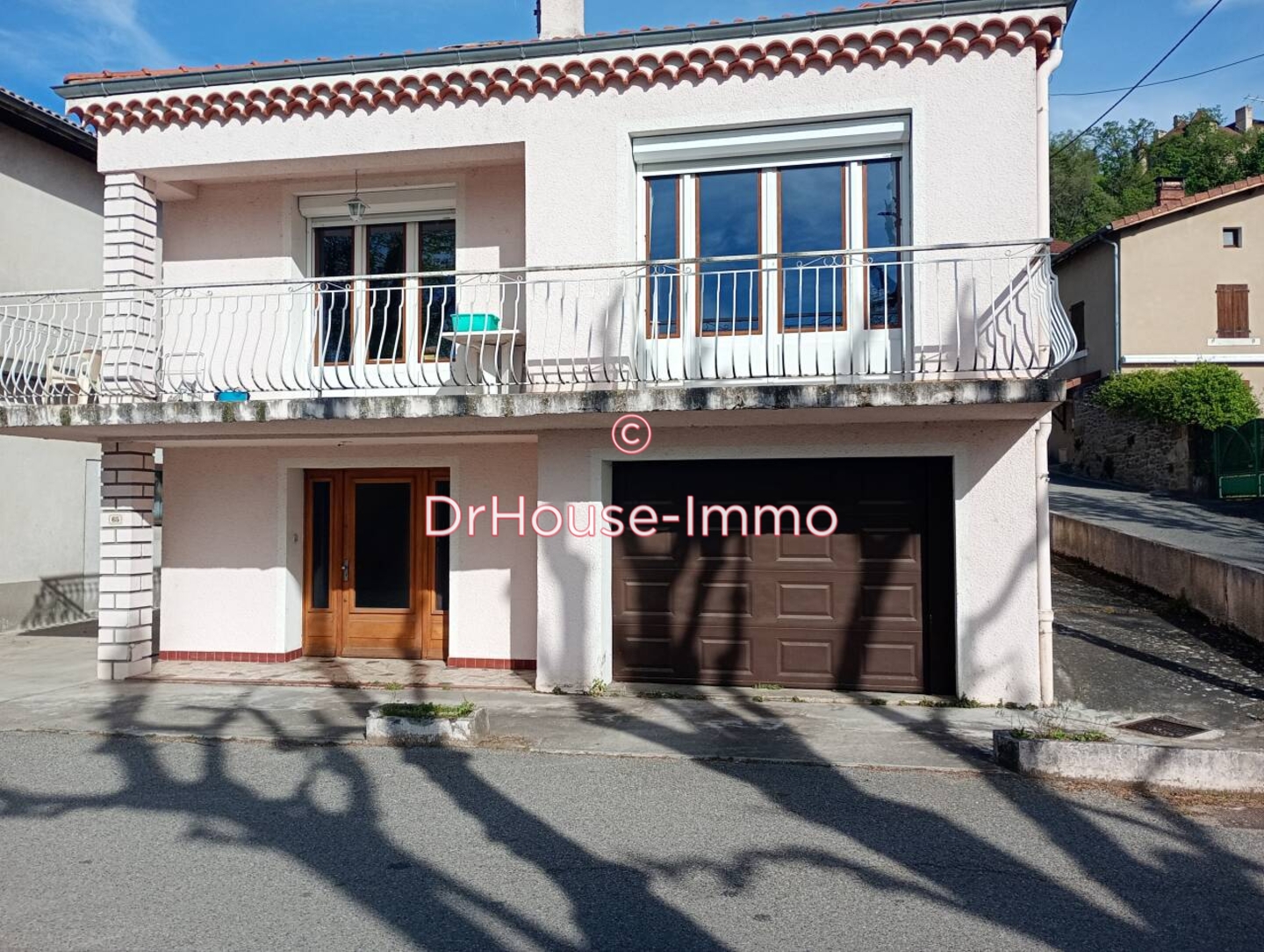 Maison 4 pièces de 107 m² - Charmes-sur-l'Herbasse (26260)