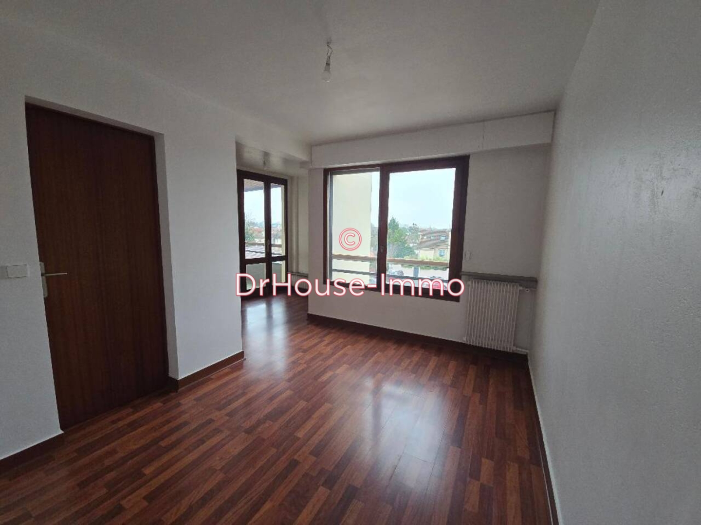 Appartement 1 pièce de 26 m² - Conflans-Sainte-Honorine (78700)