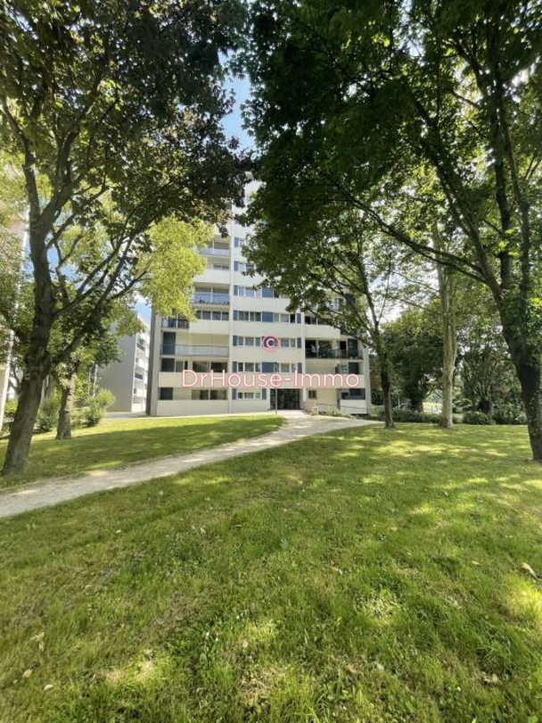 Appartement 2 pièces de 56 m² - Sevran (93270)