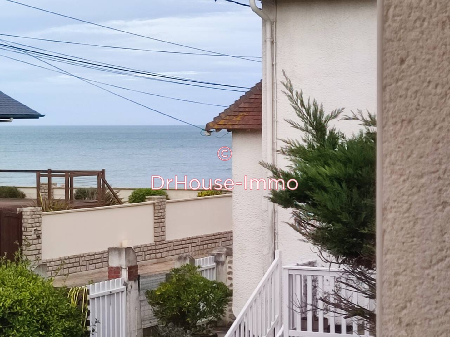 Maison 8 pièces de 211 m² - Hermanville-sur-Mer (14880)