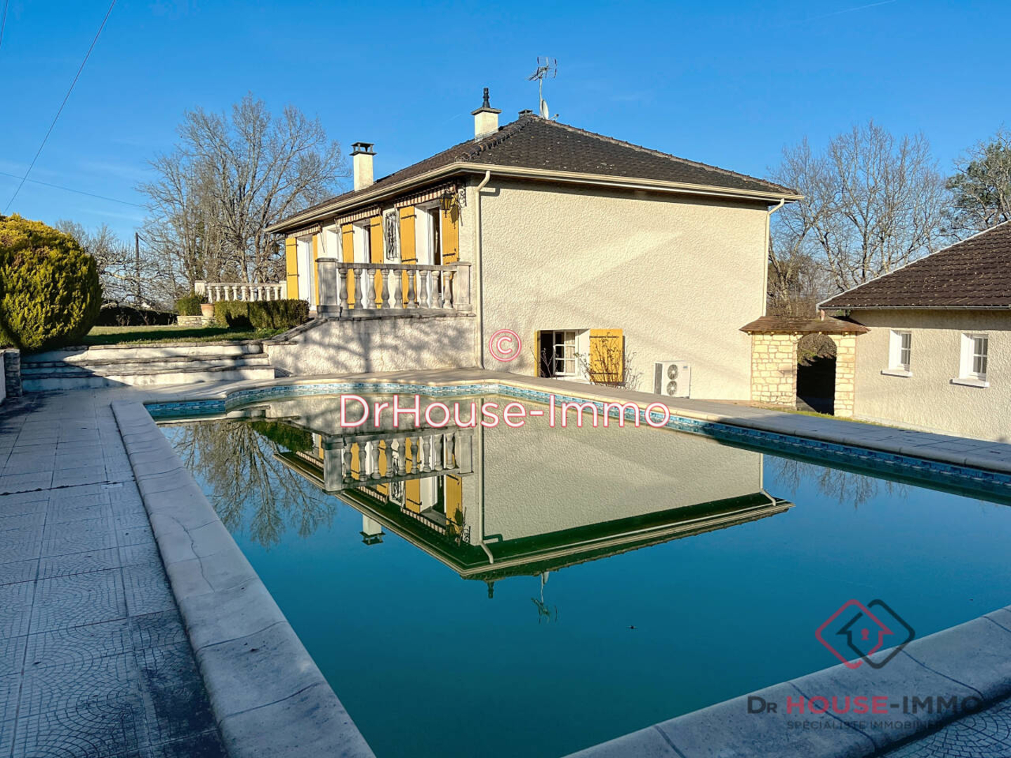 Maison 4 pièces de 121 m² - Périgueux (24000)