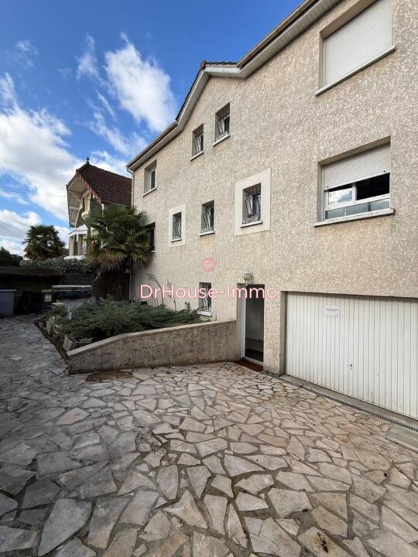 Maison 6 pièces de 178 m² - Sevran (93270)