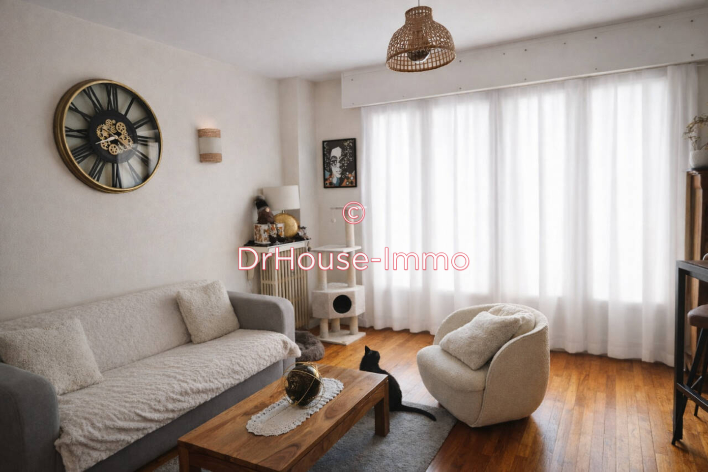 Appartement 2 pièces de 65 m² - Chatou (78400)