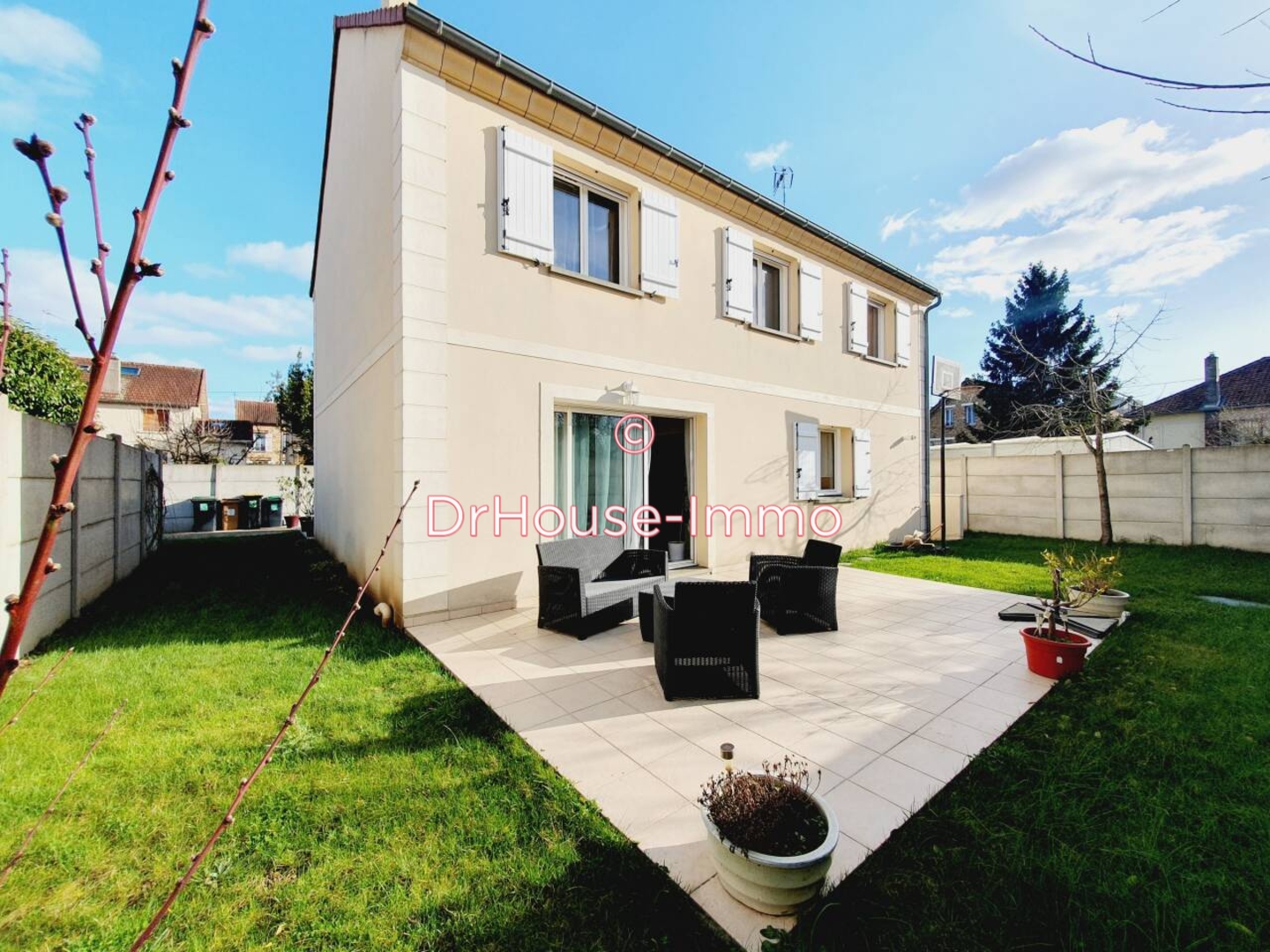 Maison 7 pièces de 142 m² - Franconville (95130)