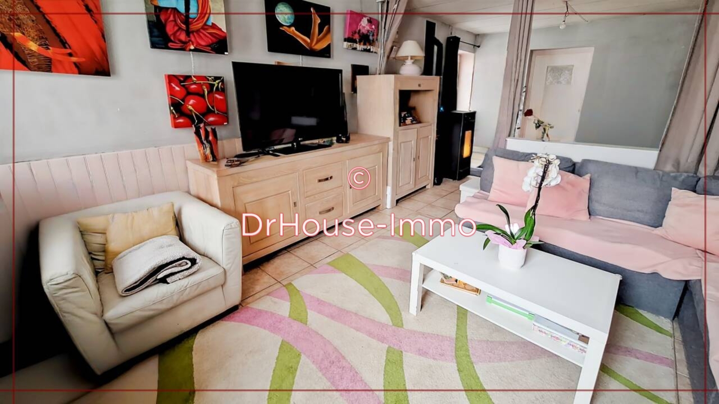 Maison 4 pièces de 93 m² - Villeneuve (01480)