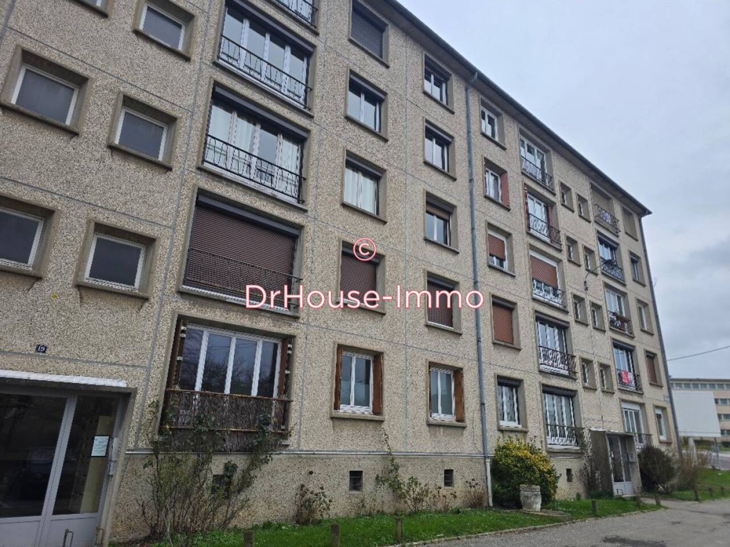 Appartement 4 pièces de 62 m² - Évreux (27000)