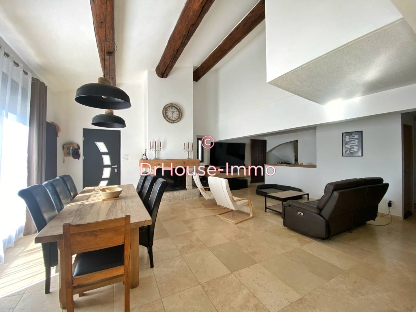 Maison 5 pièces de 160 m² - Roquevaire (13360)