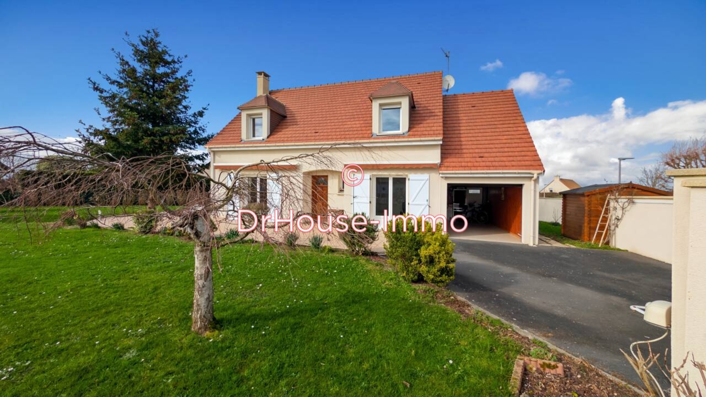 Maison 6 pièces de 123 m² - Basly (14610)