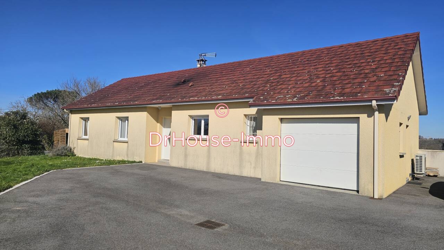 Maison 5 pièces de 110 m² - Argelos (64450)