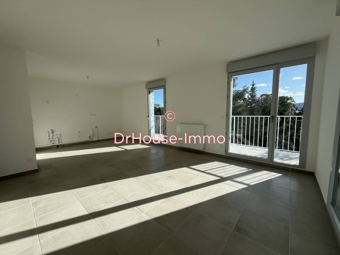 Appartement 5 pièces de 94 m² - Marseille (13010)