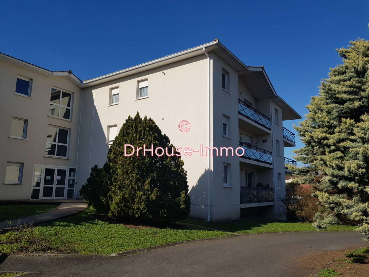 Appartement 3 pièces de 72 m² - Langon (33210)