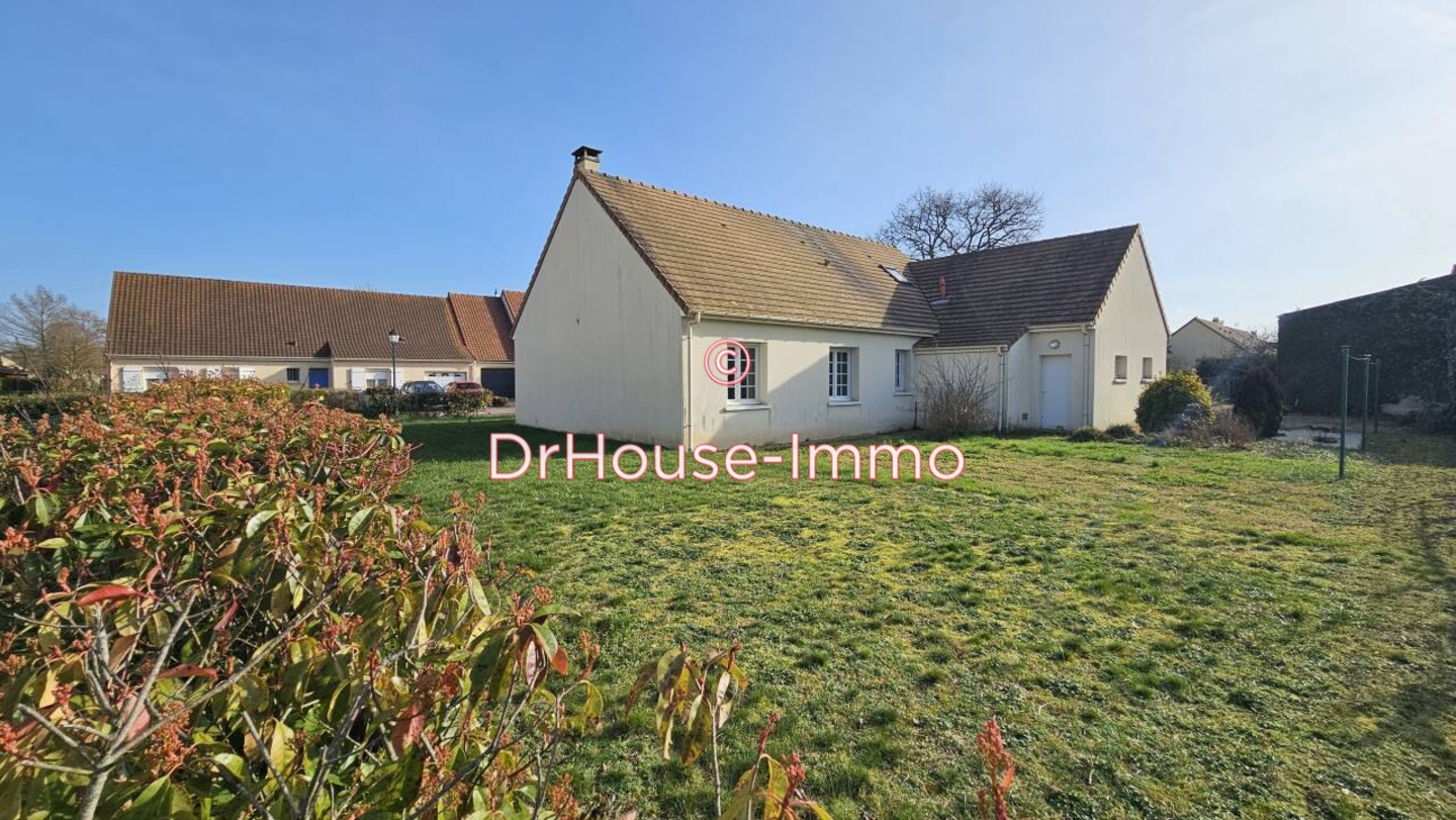 Maison 5 pièces de 135 m² - Changé (72560)