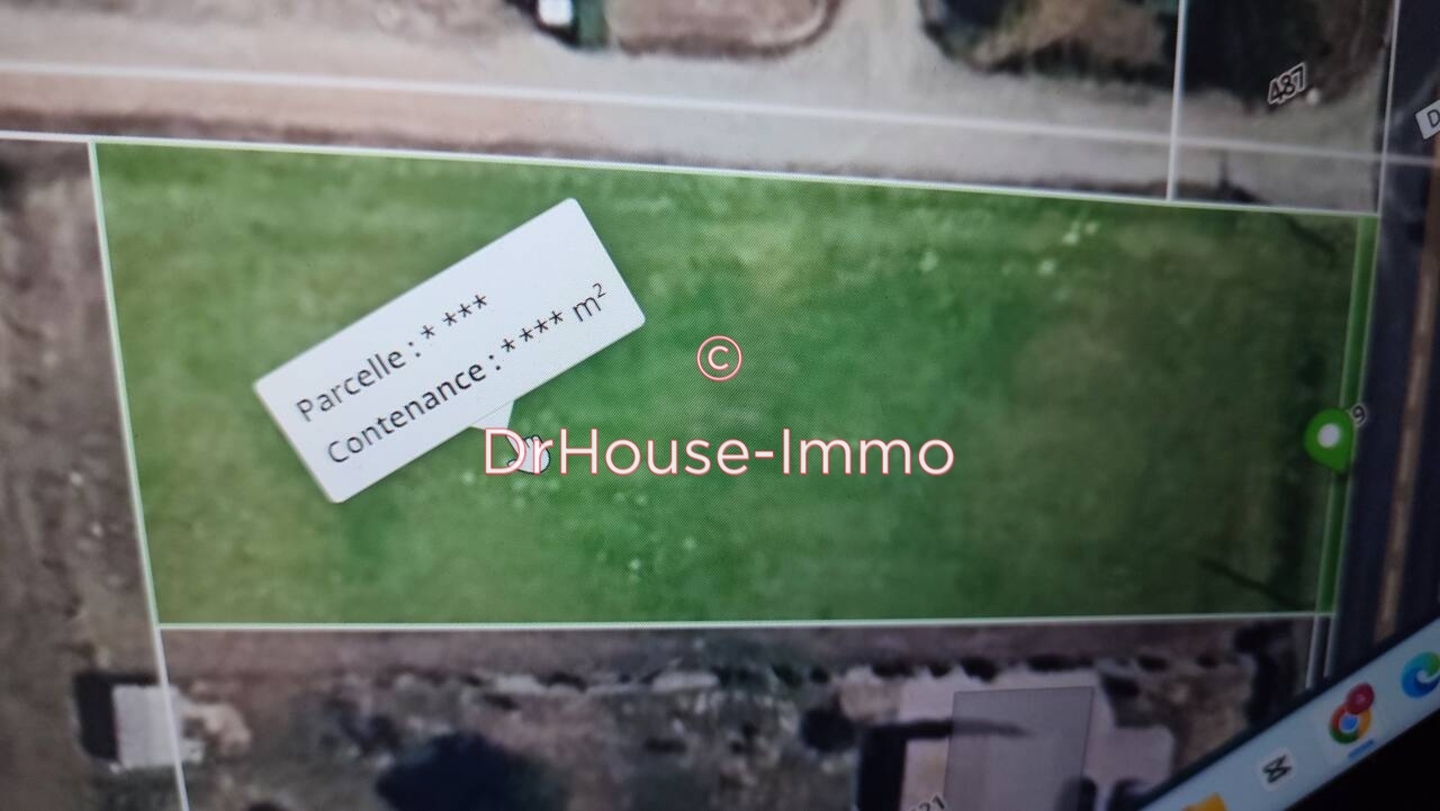 Terrain de 1 547 m² - Chabanais (16150)