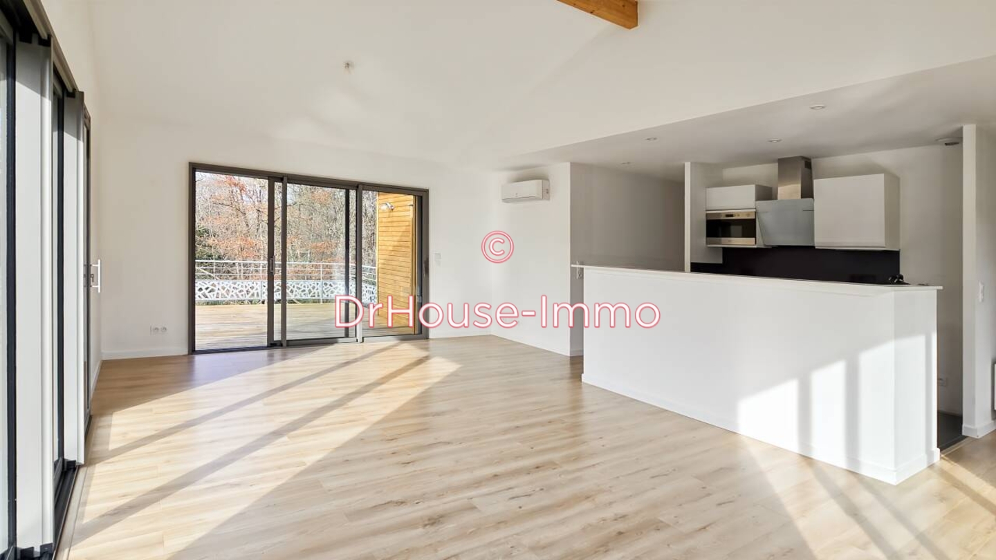 Maison 5 pièces de 99 m² - Le Pian-Médoc (33290)