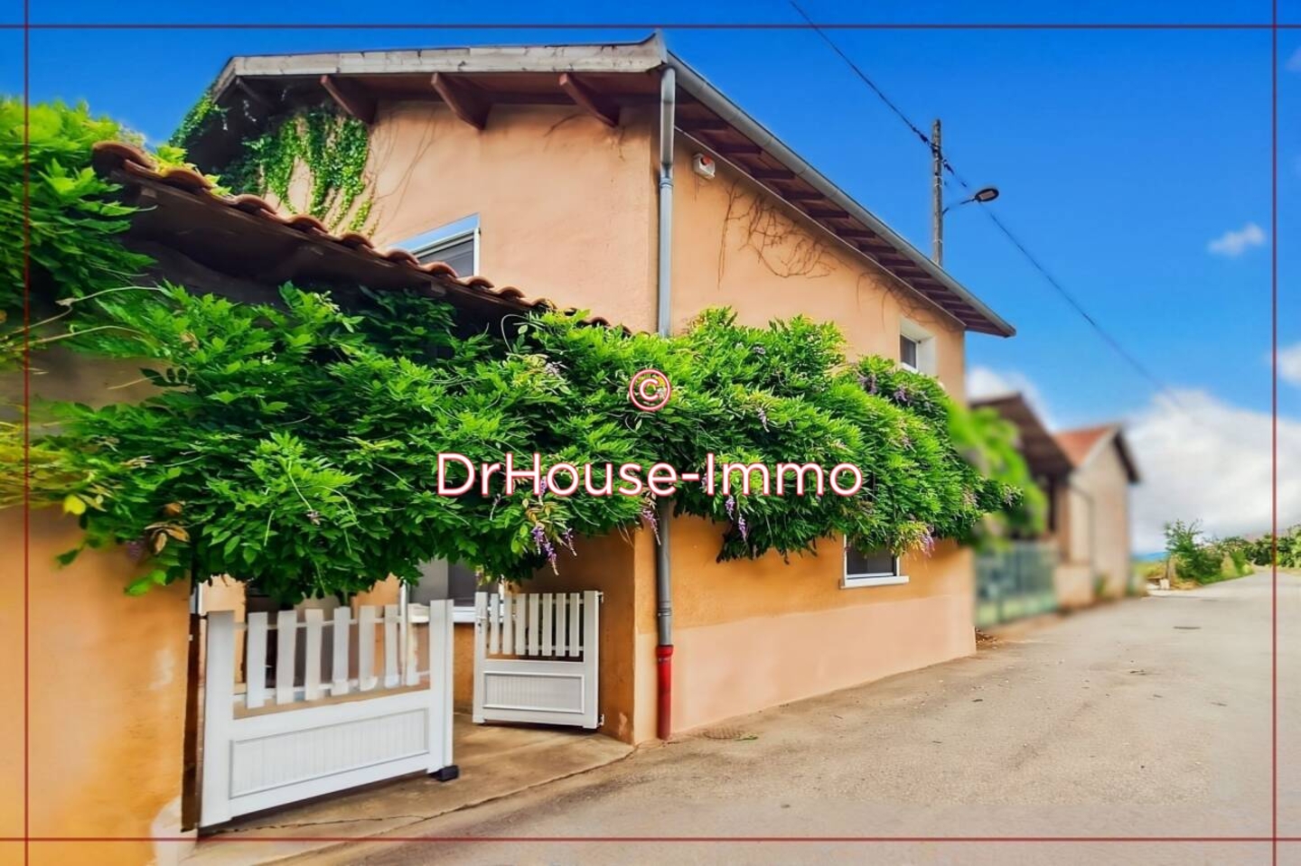 Maison 4 pièces de 107 m² - Chasselay (69380)