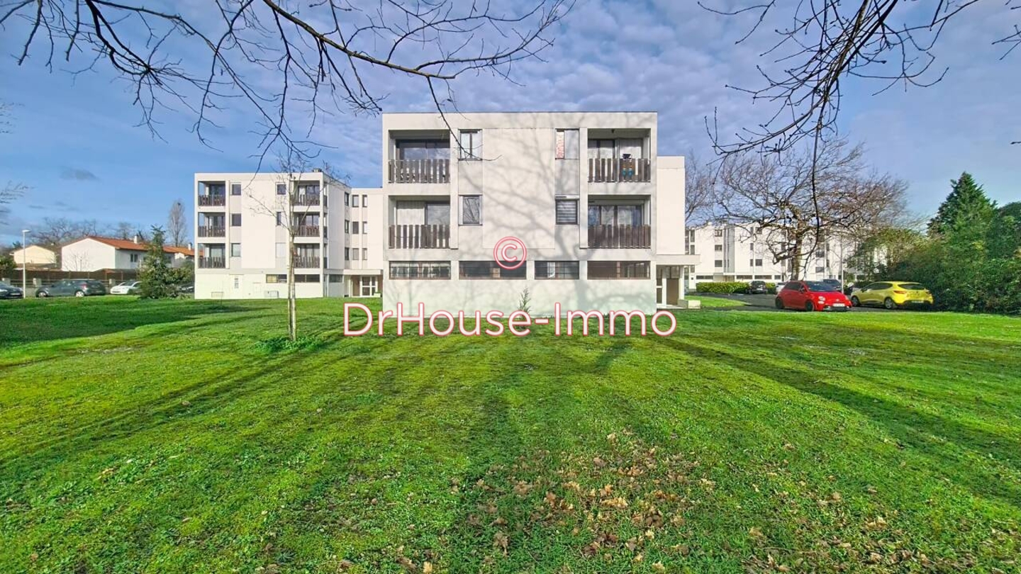 Appartement 2 pièces de 31 m² - Pessac (33600)