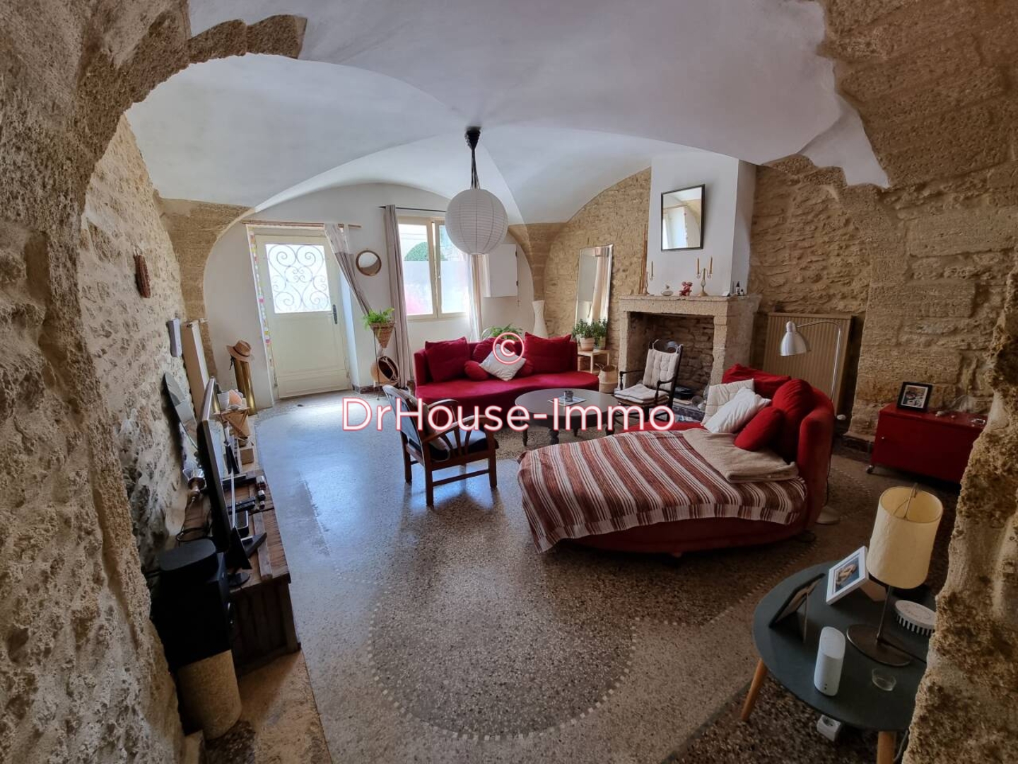 Maison 7 pièces de 190 m² - Remoulins (30210)