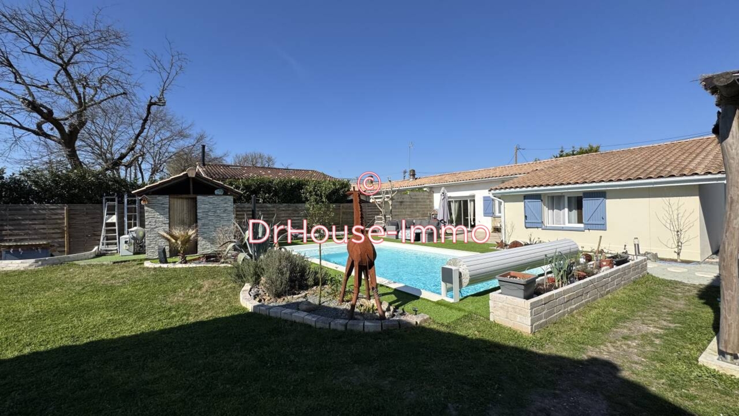 Maison 4 pièces de 102 m² - Saint-Médard-en-Jalles (33160)