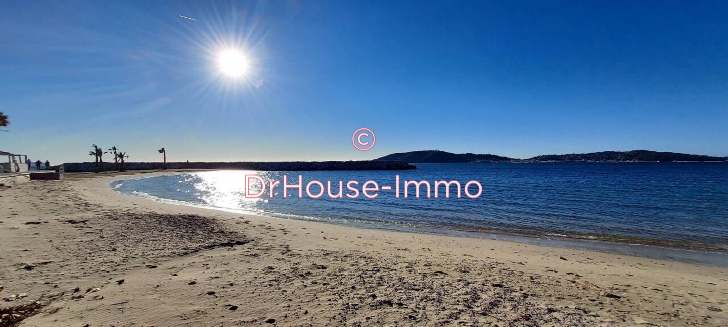 Appartement 5 pièces de 113 m² - Toulon (83000)