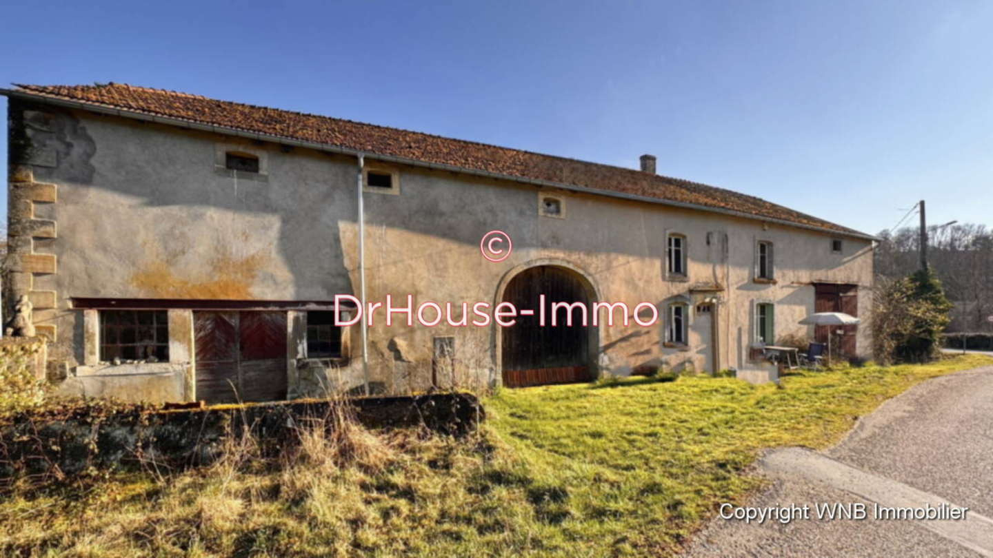 Maison 7 pièces de 251 m² - Serécourt (88320)