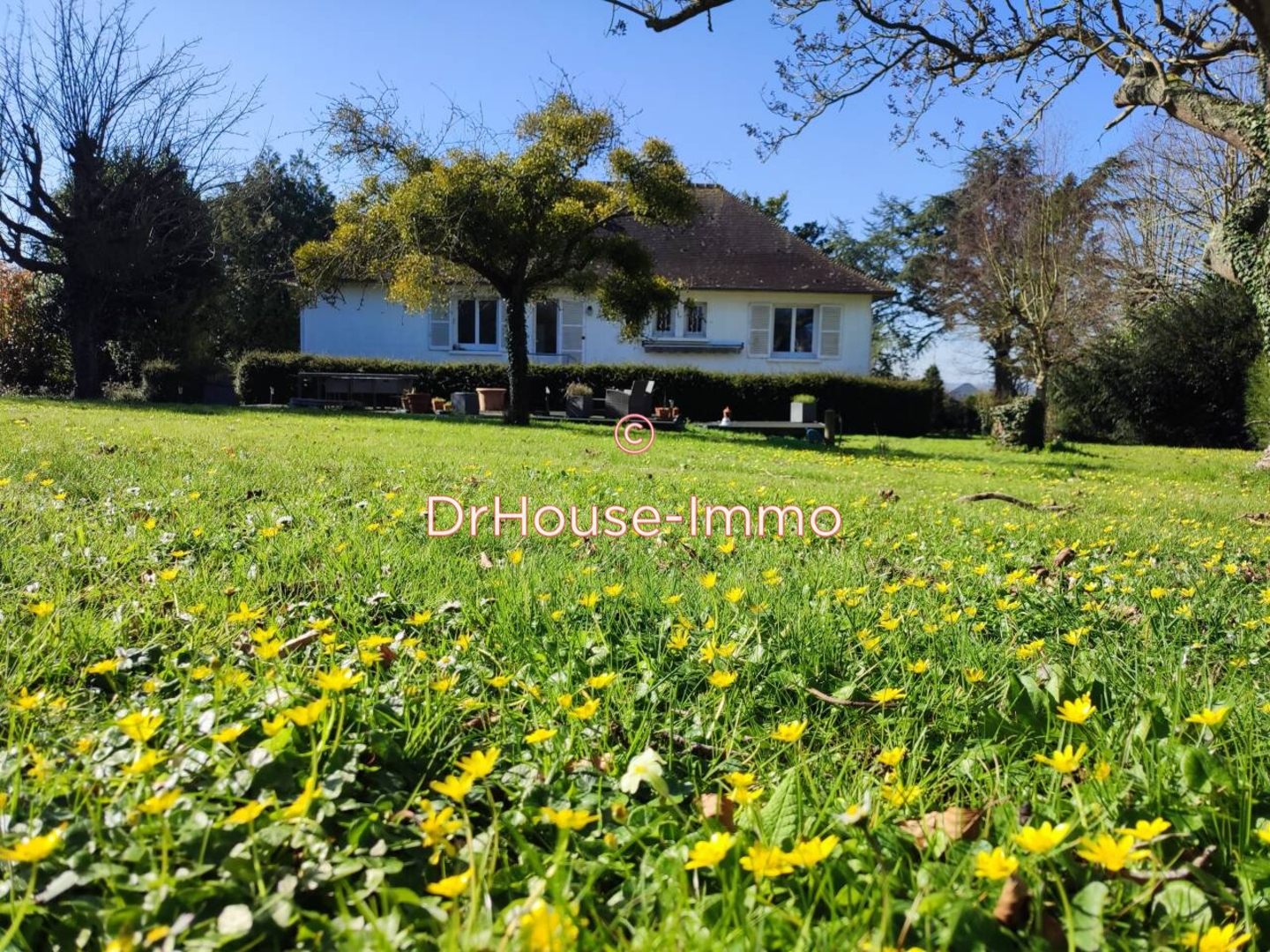 Maison 6 pièces de 148 m² - Bayeux (14400)