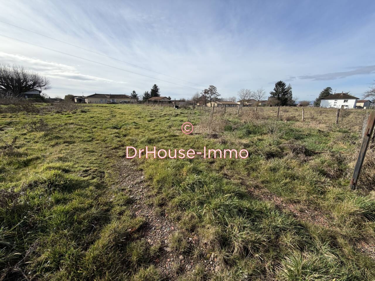 Terrain de 446 m² - Villeneuve (01480)