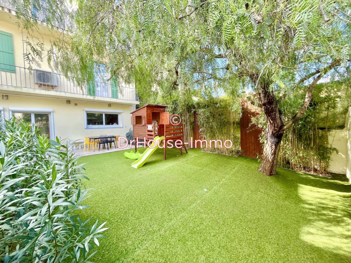 Maison 5 pièces de 121 m² - Toulon (83000)