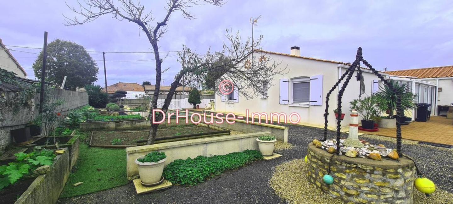 Maison 5 pièces de 110 m² - Puyravault (85450)