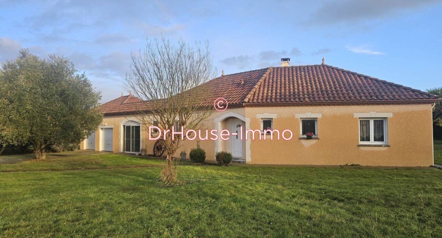 Maison 4 pièces de 100 m² - Astis (64450)