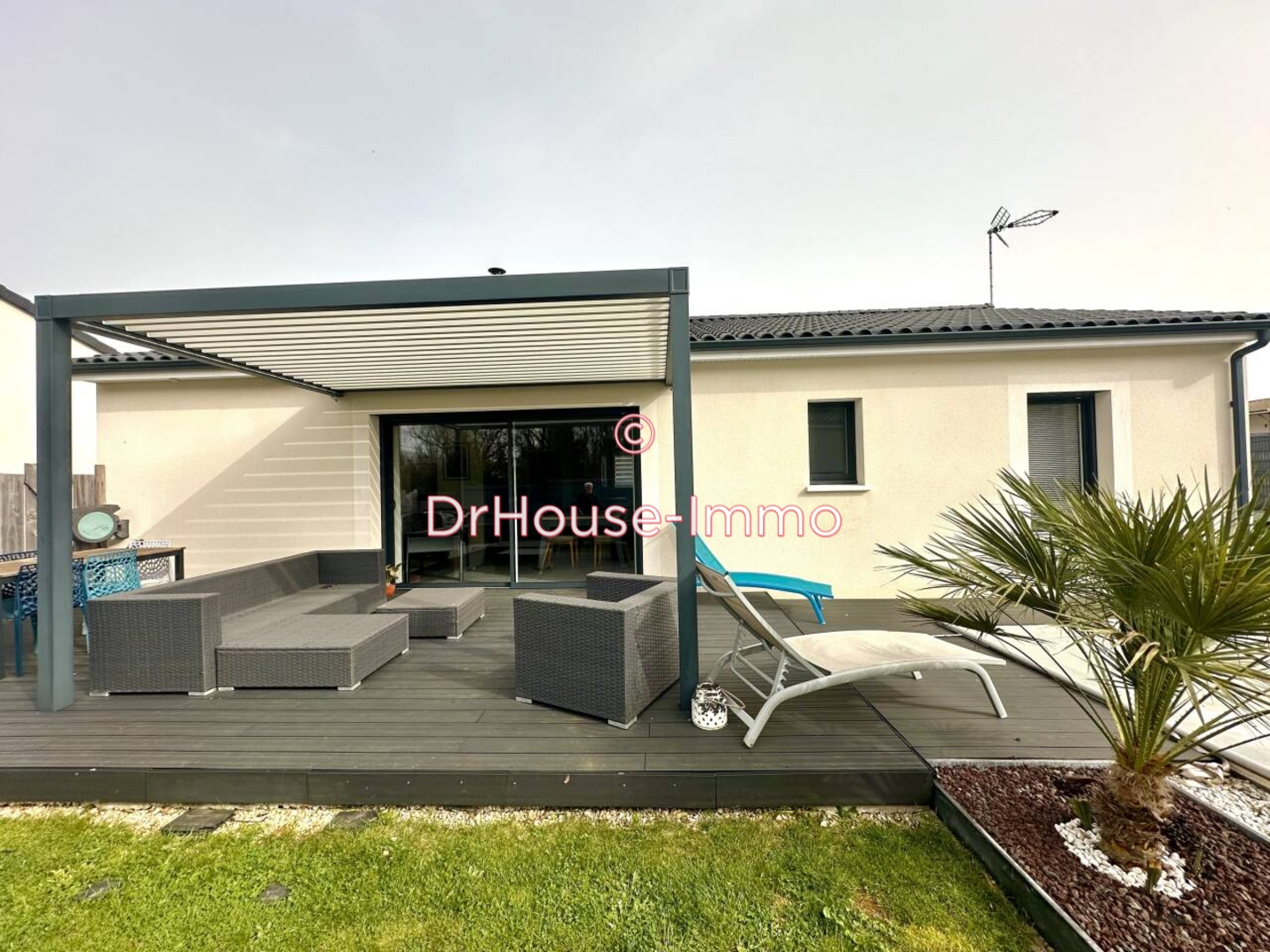 Maison 3 pièces de 85 m² - Roches-Prémarie-Andillé (86340)