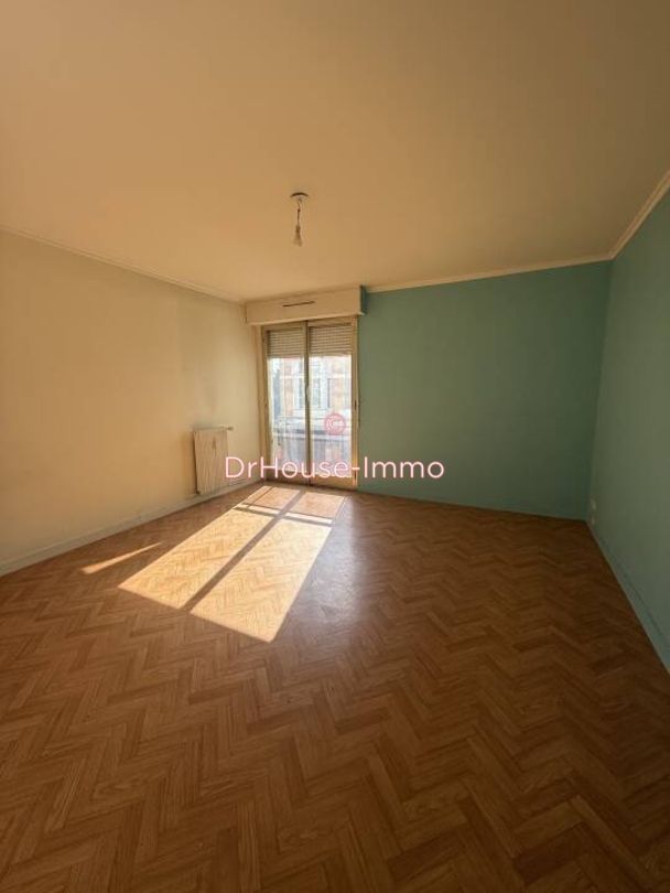 Appartement 3 pièces de 70 m² - Châteauroux (36000)