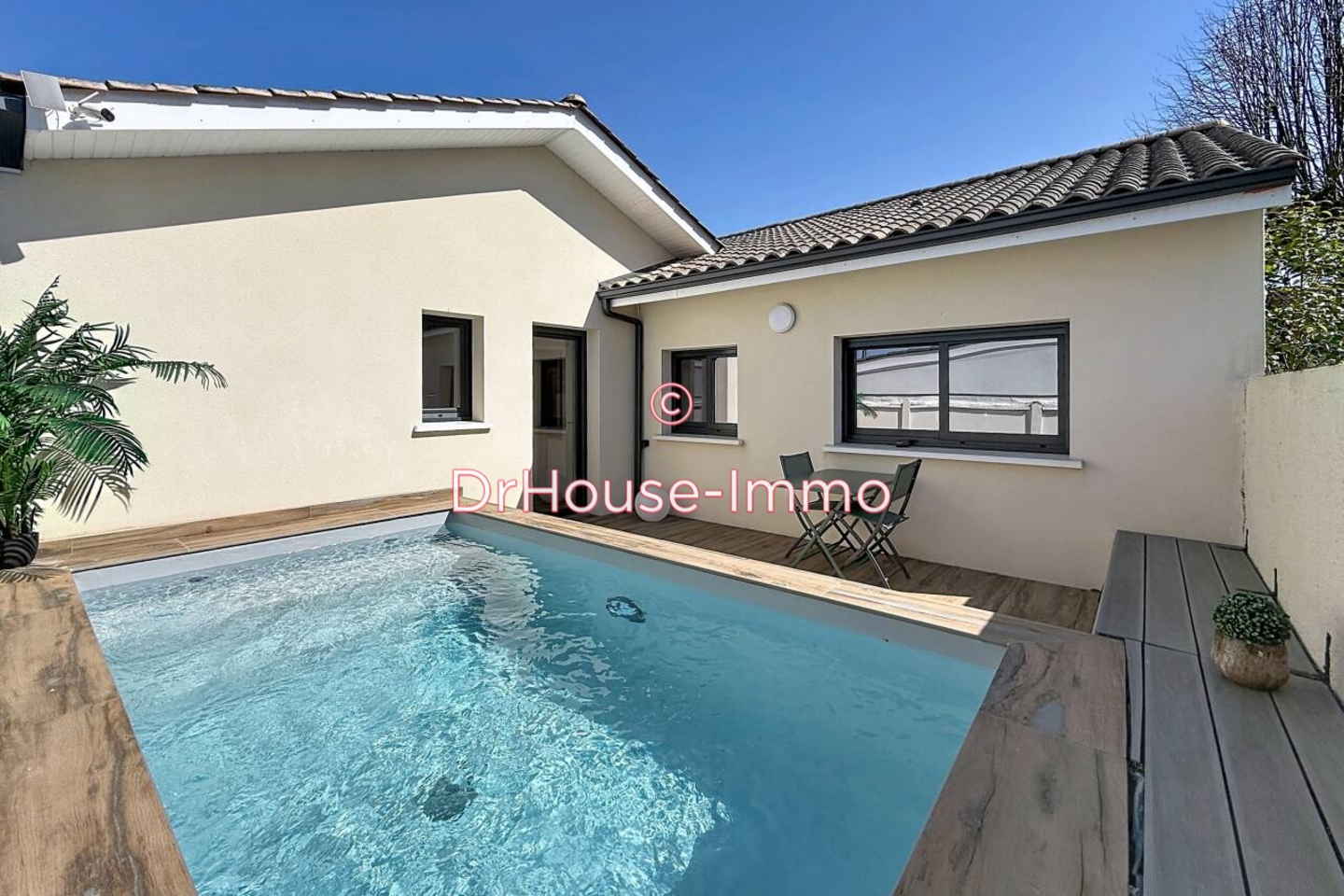 Maison 4 pièces de 65 m² - Villenave-d'Ornon (33140)