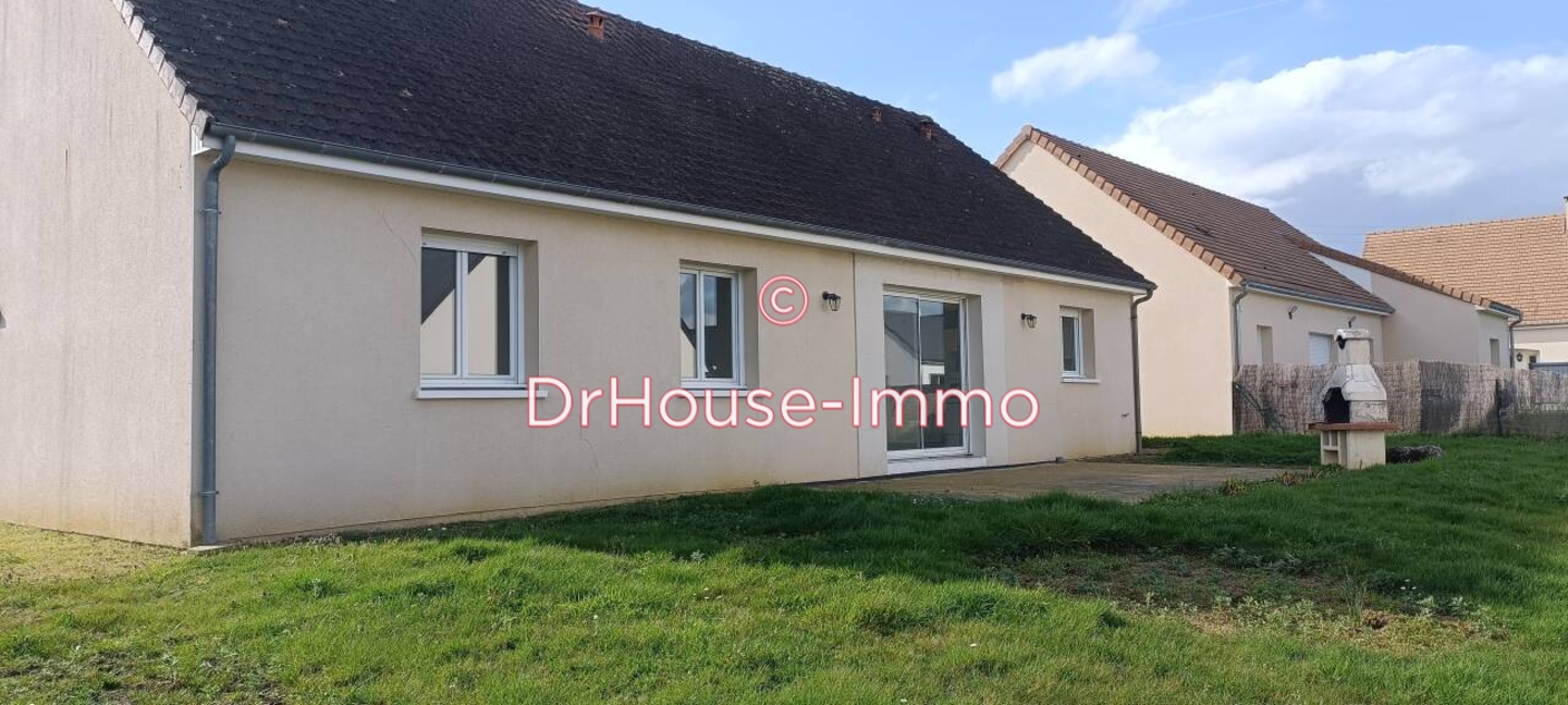 Maison 4 pièces de 102 m² - Écommoy (72220)