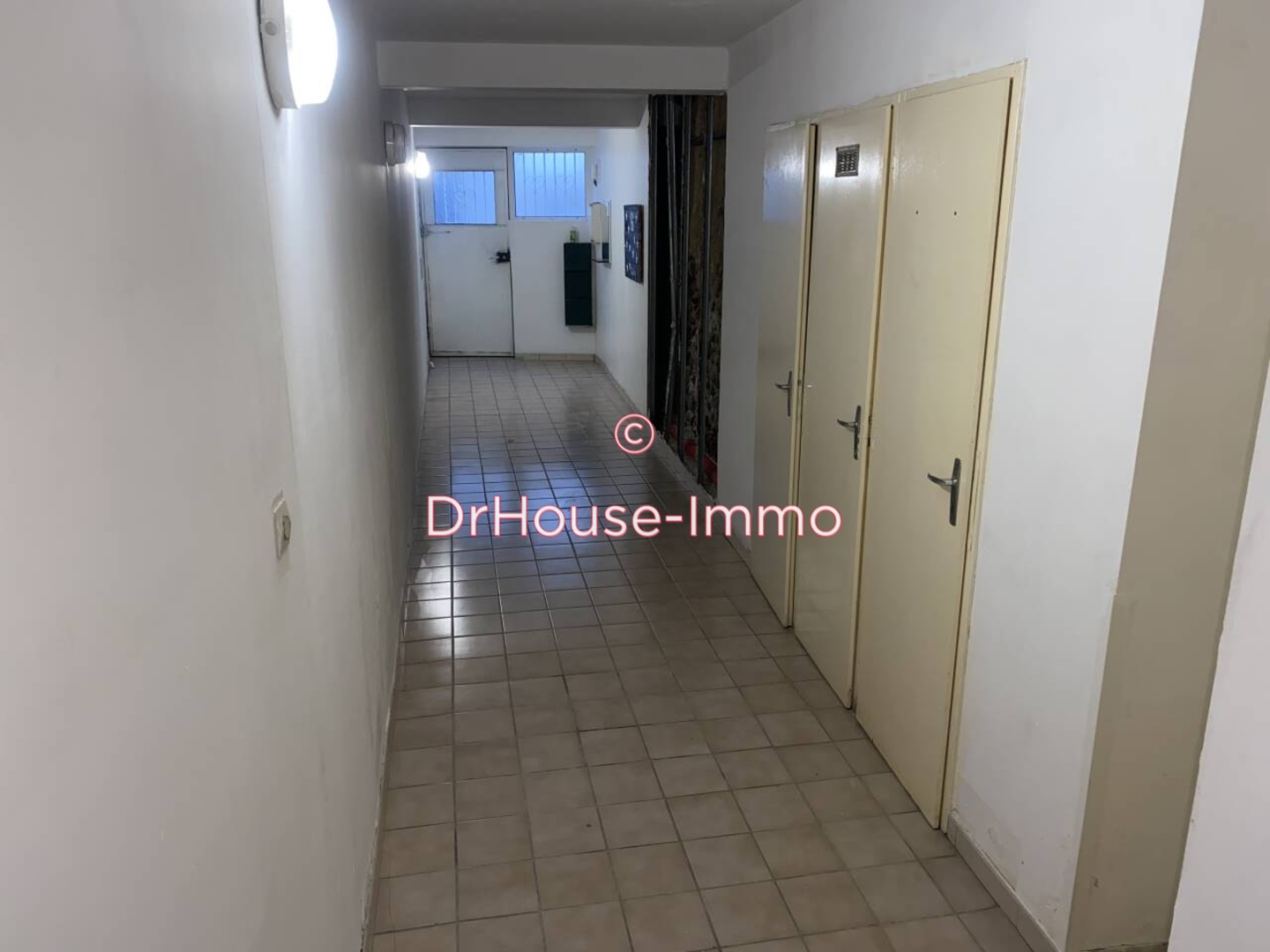 Immeuble 6 pièces de 90 m² - Foix (09000)